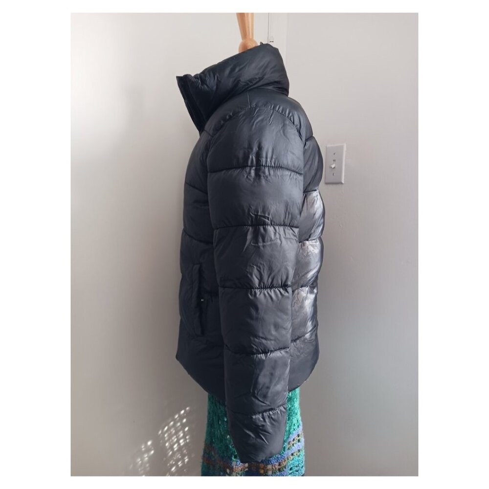 NEW, Old Navy Light Weight Puffer Jacket - Picture 3 of 10